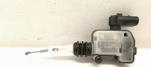 Porsche Macan (95C) Engine bonnet/hood lock/catch 95C962626A