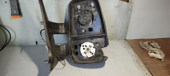Iveco Daily 35.8 - 9 Front door electric wing mirror 5802031838