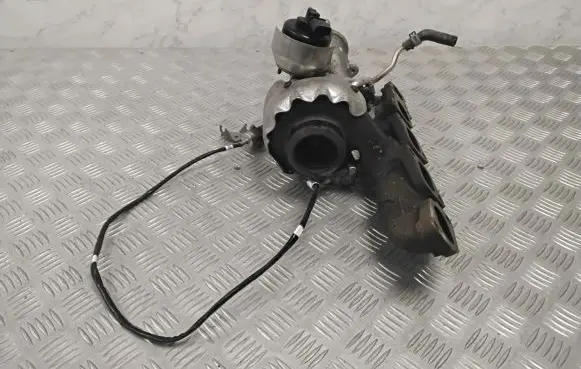 Audi A4 S4 B9 Turbo 04L253124