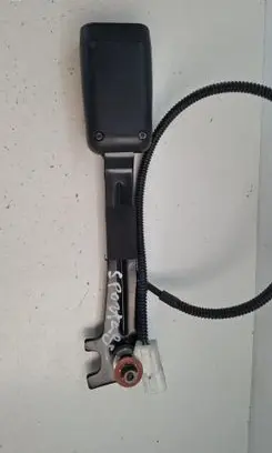 KIA Sportage Front seatbelt buckle 1K06886056