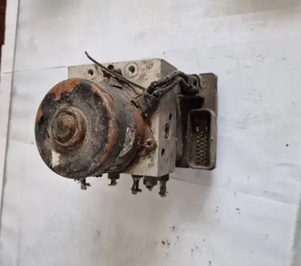 Audi A3 S3 8P ABS Pump 1J0907379G
