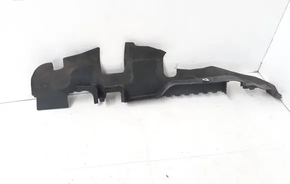 Audi A4 S4 B6 8E 8H Intercooler air guide/duct channel 8E0121284