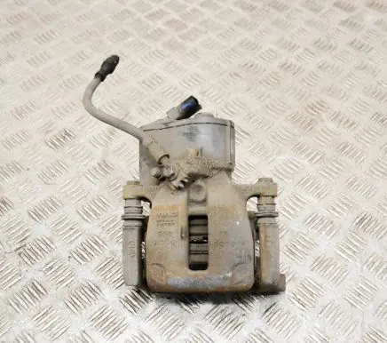 Audi Q3 8U Rear brake caliper 32332267K