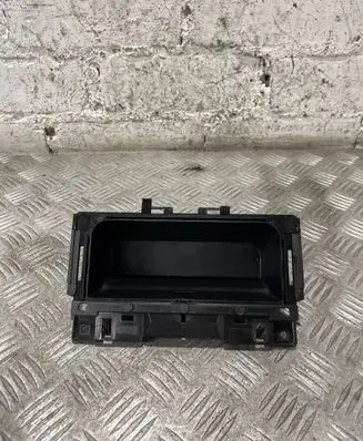 Audi A7 S7 4G Ashtray (front) 4G0864131