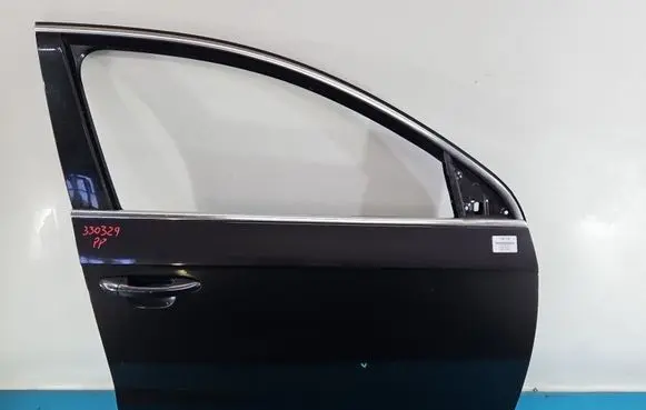 Volkswagen PASSAT B7 Front door IMPRK1587146