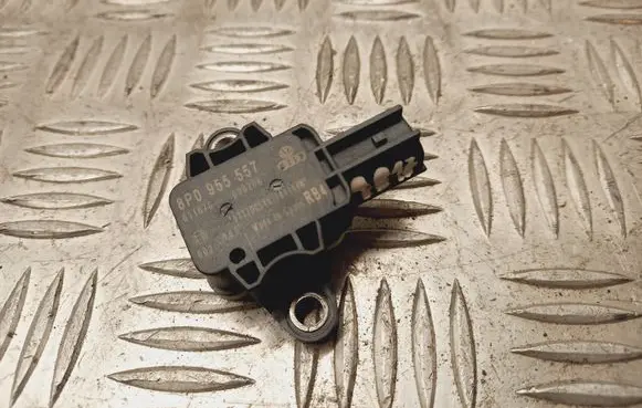 Audi A4 S4 B7 8E 8H Airbag deployment crash/impact sensor 8P0955557