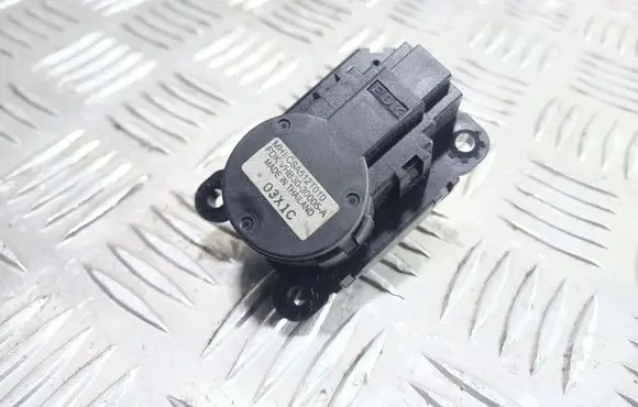 Mitsubishi Lancer VIII Air flap motor/actuator CSA512T010