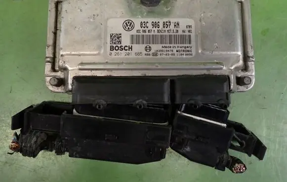 Skoda Roomster (5J) Engine control unit/module ECU