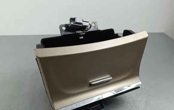 Jeep Grand Cherokee Dashboard storage box/compartment X90026801MR