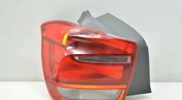 BMW 1 F20 F21 Rear/tail lights 7270097