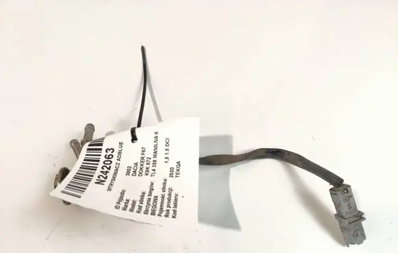 BMW 3 E36 AdBlue injector A2C39941900