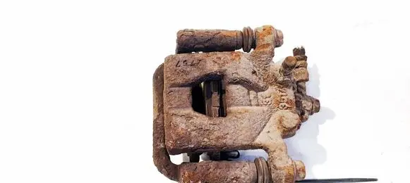 Nissan Qashqai Rear brake caliper 