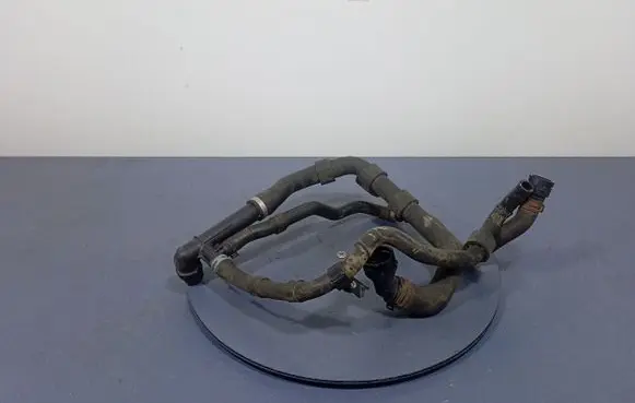 Volkswagen Jetta VI Engine coolant pipe/hose 5Q0121609D