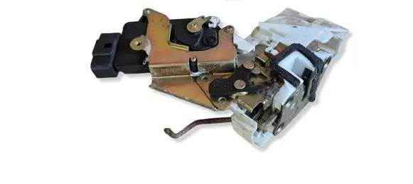 Suzuki Ignis Rear door lock 8230186G10