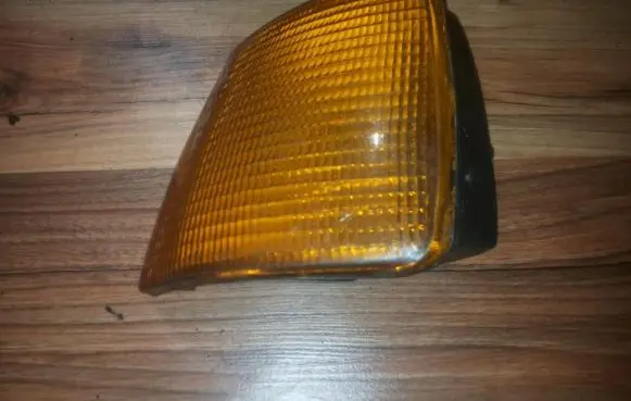 Volkswagen PASSAT B3 Front indicator light 084411507lb 08-441-1507l-b