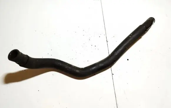 Mazda CX-7 Engine coolant pipe/hose