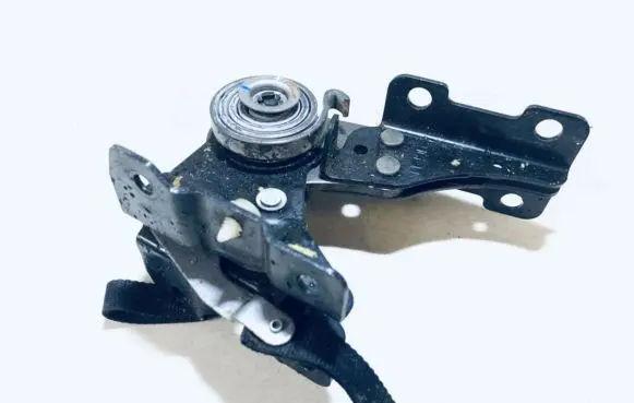 Mazda MPV Seat back rest lock catch j16etl
