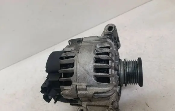 Peugeot 3008 I Generator/alternator P0766019 191209