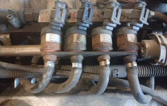 Audi A8 S8 D3 4E LP gas injector 67R010213