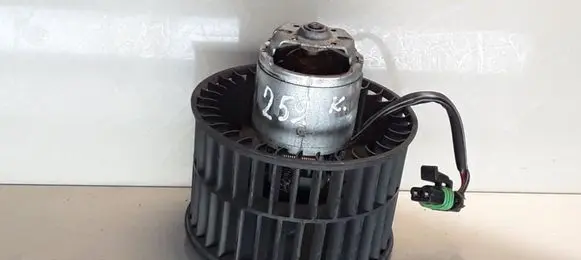 Renault Espace III Heater fan/blower 0130063507