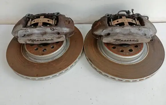 Maserati Ghibli Front brake caliper