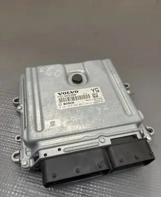 Volvo S80 Engine control unit/module P31303388 1039S33755 0281015286