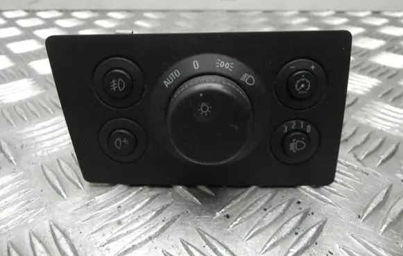 Opel Zafira B Light switch 13205868 T5283
