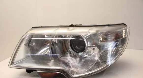 Skoda Superb B6 (3T) Headlight/headlamp