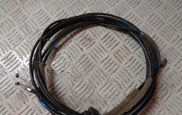 Nissan Note (E12) Engine bonnet/hood lock release cable 