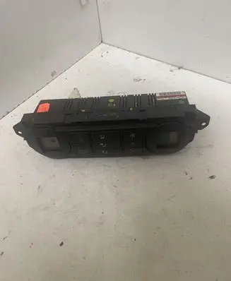 Ford C-MAX I Climate control unit 3M5T18C612AR