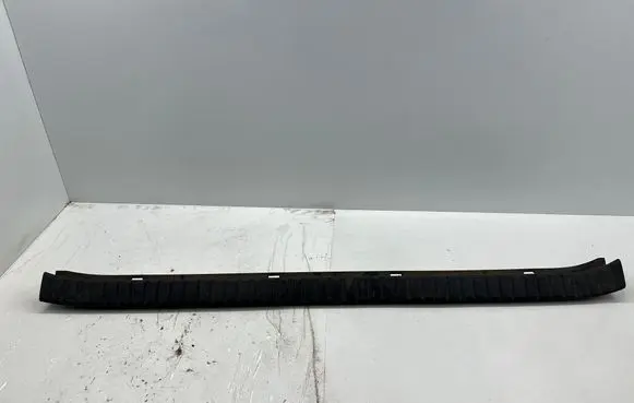 Toyota RAV 4 (XA30) Trunk/boot sill cover protection 5838742050