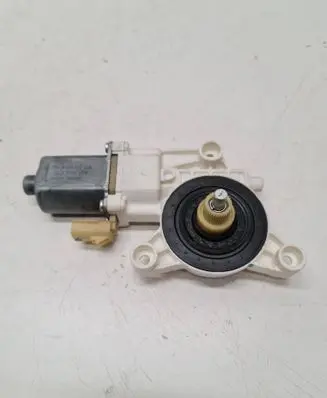 Chrysler Grand Voyager V Rear door window regulator motor 0130822334