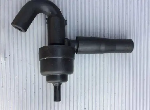 Mercedes-Benz S W126 Valve vacuum 1074700893