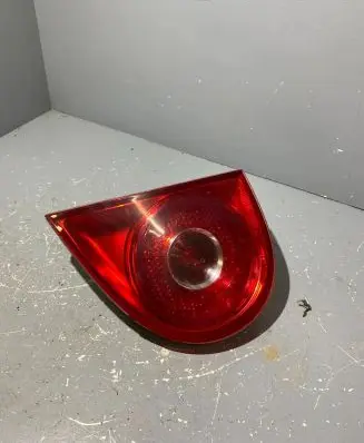 Volkswagen Golf V Tailgate rear/tail lights 1K6945094F 028500202 B00009477