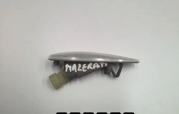 Maserati 3200 GT Coupe Front indicator light 46426713-f
