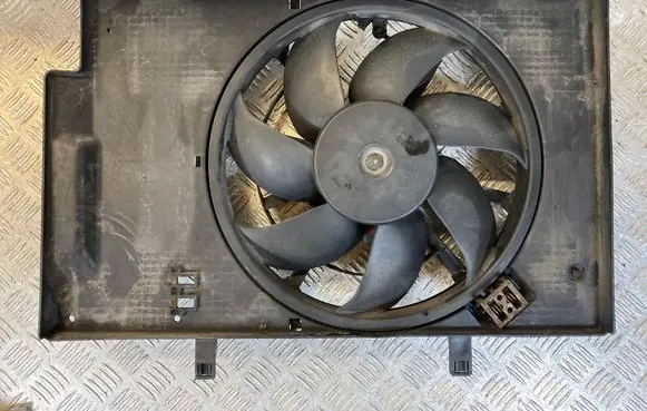 Ford Transit Courier Electric radiator cooling fan ET768C607FB FS2102