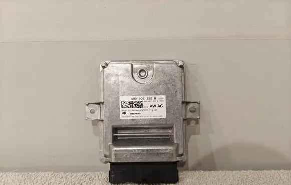 Audi A4 S4 B9 8W Adblue control unit 4M0907355H 4M0907355B