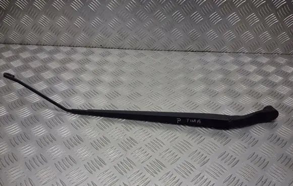 Nissan Tiida C11 Front wiper blade arm
