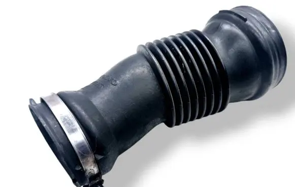 Volvo V70 Air intake hose/pipe 30769233 80AMA