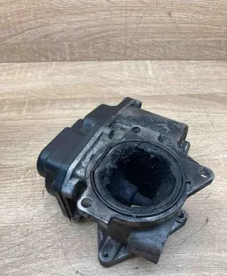 Volkswagen PASSAT B6 EGR valve 03L131501E BKP