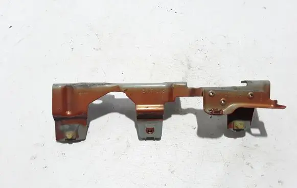 Renault Twingo II Fender mounting bracket 7782597657