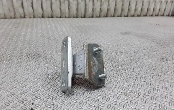 Mercedes-Benz C W203 Tailgate/trunk/boot hinge