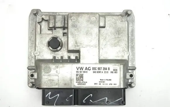 Skoda Octavia Mk4 Engine control unit/module 05C907394B