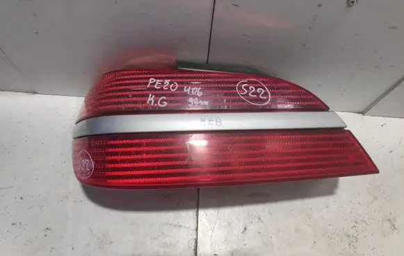 Peugeot 406 Rear/tail lights 9630364677