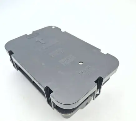 Quarter panel pressure vent