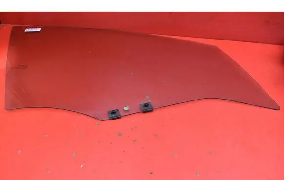 Renault Clio I Front door window glass four-door 