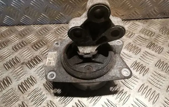 Opel Insignia A Gearbox mount 13227728