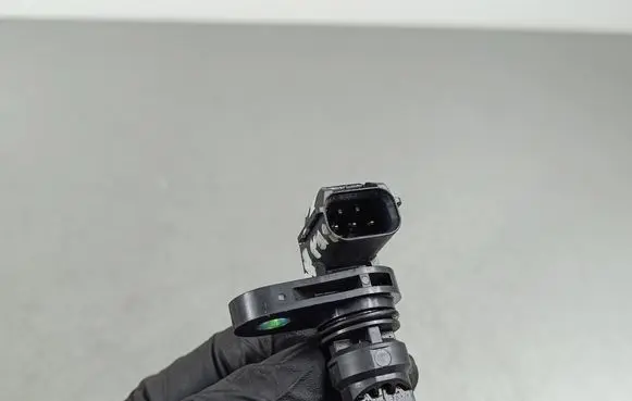 Mazda CX-9 Camshaft speed sensor PE0118230 K6266 3421X04A