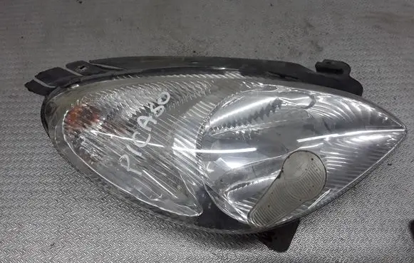 Citroen Xsara Picasso Headlight/headlamp 9631500080