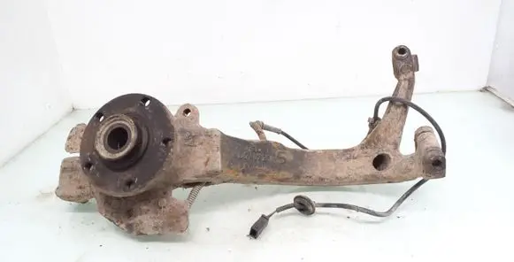 Audi A4 S4 B5 8D Front wheel hub spindle knuckle 8D0407258S